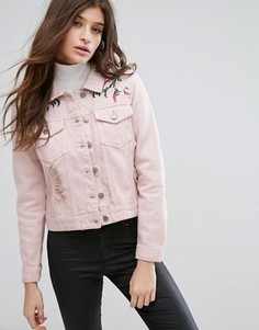 Розовая джинсовая куртка с потертой отделкой и вышивкой Influence - Розовый