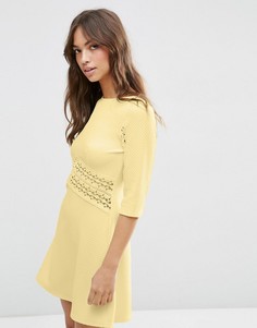 Цельнокройное платье с кружевной вставкой ASOS - Желтый