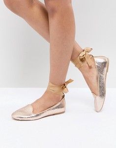 Туфли на плоской подошве с завязками на щиколотках RAID - Золотой