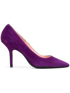 pointed toe pumps Anna F.