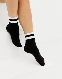 Черные спортивные носки с белыми полосками Monki - Черный