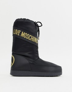 Зимние сапоги с символикой мира Love Moschino - Черный