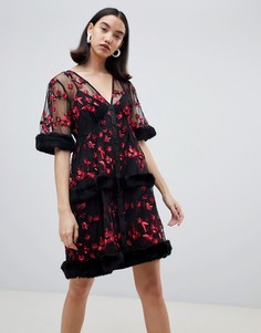Свободное платье мини с вышивкой и отделкой искусственным мехом Lost Ink - Черный