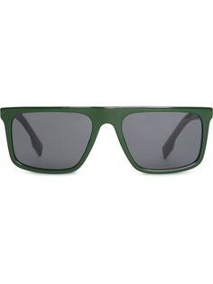 Burberry Eyewear солнцезащитные очки с прямым верхом