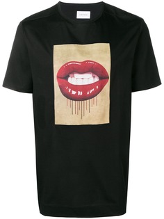 Limitato футболка с нашивкой Kiss Me