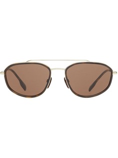 Burberry Eyewear солнцезащитные очки Navigator в геометричной оправе