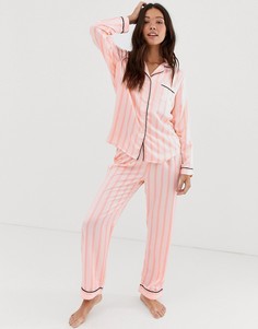 Пижамный комплект из ткани под атлас с узором в полоску и с топом с длинными рукавами Loungeable - Розовый