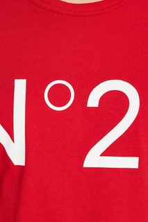Красная футболка с принтом-логотипом No21