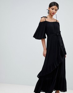 Черное платье макси с открытыми плечами и оборками Y.A.S-Черный