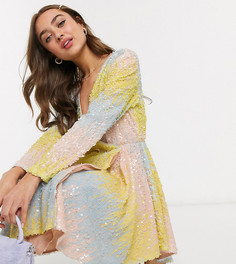 Платье мини с запахом, пайетками и эффектом омбре Collective The Label Petite-Многоцветный