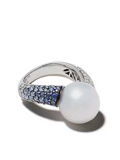 Yoko London кольцо Belgravia из белого золота с жемчугом, бриллиантами и сапфирами