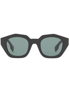 Burberry Eyewear солнцезащитные очки в оправе геометричной формы