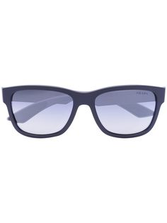Prada Eyewear солнцезащитные очки Sport в квадратной оправе