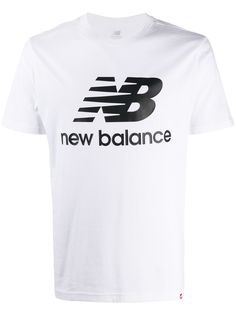 New Balance футболка с надписью