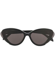 Alexander McQueen Eyewear солнцезащитные очки в оправе кошачий глаз с затемненными линзами