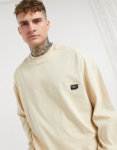 Бежевый лонгслив в стиле oversized с декоративной строчкой ASOS Unrvlld Supply