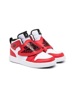 Nike Kids высокие кроссовки Sky Jordan