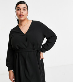 Черное платье мини с V-образным вырезом и поясом Vero Moda Curve-Черный цвет