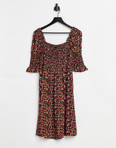 Платье миди с присборенным лифом и цветочным принтом Y.A.S.-Многоцветный