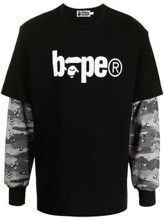 A BATHING APE® футболка с камуфляжными рукавами и логотипом Bape