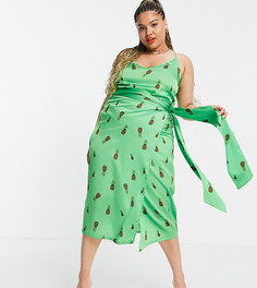 Зеленая атласная юбка миди с запахом и сплошным принтом в виде ананасов (от комплекта) Never Fully Dressed Plus-Зеленый цвет