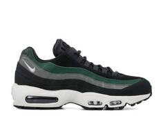 Кроссовки Nike AIR MAX 95 ESSENTIAL &apos;OUTDOOR GREEN&apos;, зеленый