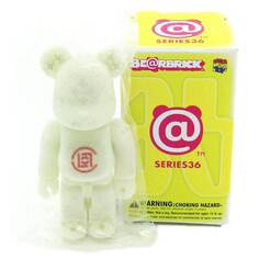 Фигурка виниловая Bearbrick x CLOT Series 36 w/ Box and Card (Flocked) 100%, светящийся в темноте