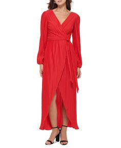 Женское плиссированное тканое платье макси с V-образным вырезом и искусственным запахом GUESS, красный