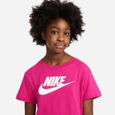 Футболка Nike с круглым вырезом и рисунком для девочек 7–16 лет Nike, розовый