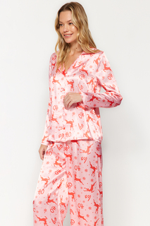 Пижамный комплект Trendyol с новогодней тематикой, розовый