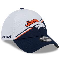 Мужская кепка New Era White/темно-синяя Denver Broncos 2023 Sideline 39THIRTY Flex Hat