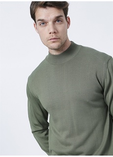 Полуводолазка стандартного кроя, однотонный зеленый мужской свитер Süvari