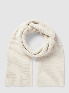 Вязаный шарф с деталью лейбла, модель «Базовая» s.Oliver, молочный