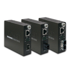 Медиа-конвертер Planet GST-806B15 Ethernet в оптику, 10/100/1000Base-T, 1000Base-LX(WDM), волокно Single-mode
