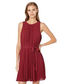 Платье BCBGMAXAZRIA, Lightweight Crepe Pleated Dress