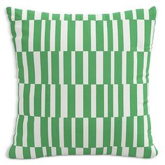 Пуховая подушка Jump Stripe, 20 x 20 дюймов Sparrow &amp; Wren, цвет Green