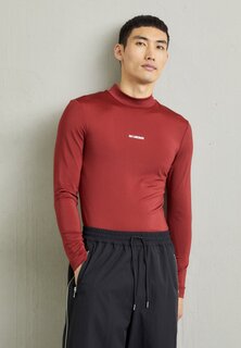 Футболка с длинными рукавами Turtleneck Logo Long Sleeve Han Kjøbenhavn, цвет bordeaux