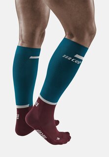 Носки The Run Compression CEP, цвет petrol dark red