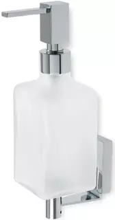 Дозатор для жидкого мыла Stil Haus Quid Q30(08) настенный, хром