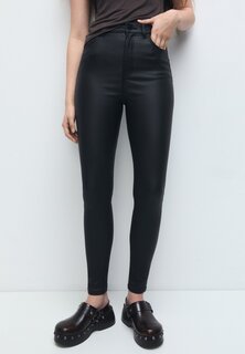 Брюки High-Waist Coated Finish PULL&amp;BEAR, черный