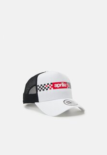 Кепка Aprilia Checker Print Trucker Unisex New Era, цвет white/black