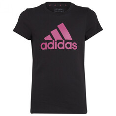 Футболка Adidas Girl&apos;s Essentials Batch Logo Tee, цвет Black/Semi Lucid Fuchsia