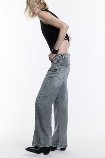брюки джинсовые женские Джинсы прямые с разрезами по низу Befree