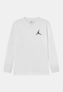 Футболка с длинным рукавом Jumpman Air Emroidery Unisex Jordan, белый