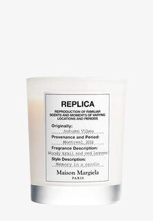 Ароматическая свеча Replica Autumn Vibes Candle Maison Margiela Fragrances, цвет autumun vibes