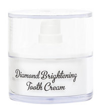 Крем для чистки зубов с экстрактом стручков ванильной орхидеи MontCarotte Diamond Brightening Tooth Cream