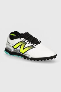 Футбольные бутсы New Balance с газоном, белый